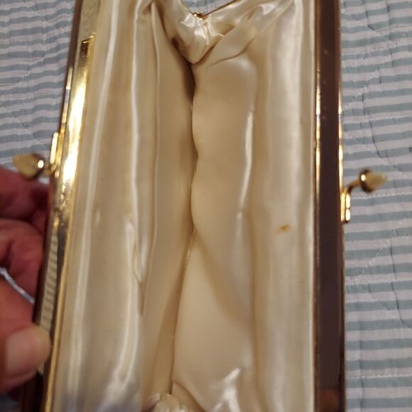 Vintage beaded Mother of Pearl evening purse - Picture 6 of 8